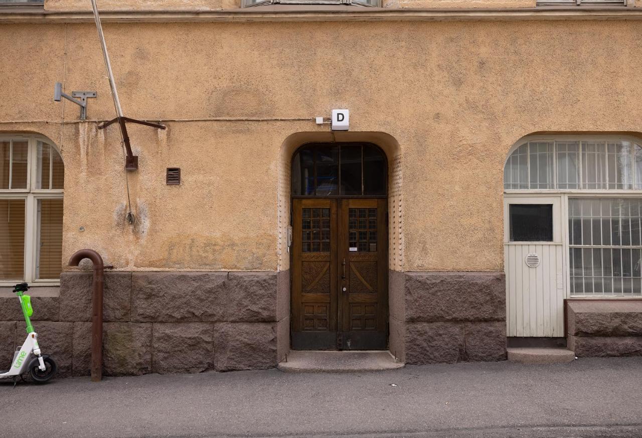2Ndhomes City Center 2Br Apartment With Balcony And Sauna By Kaisaniemi Park Helsingfors Exteriör bild